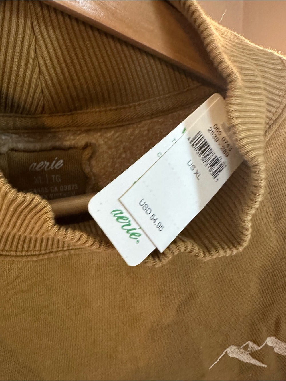aerie Mountain Season Mock Neck Sweatshirt with White Mountain Graphic - Picture 5 of 6